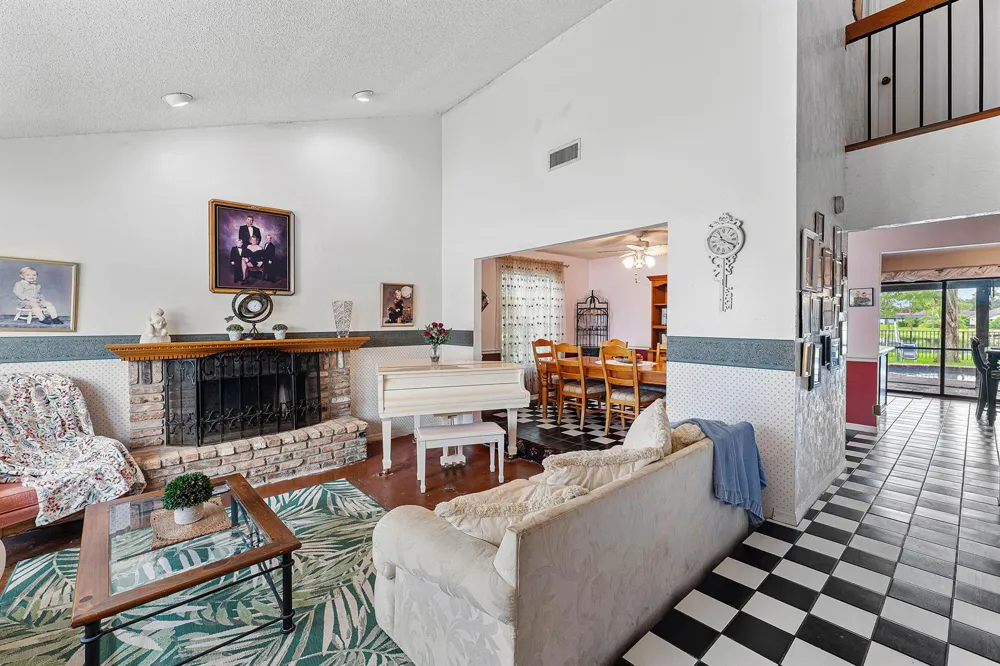 1726 TREEHAVEN COURT Wellington, FL 33414