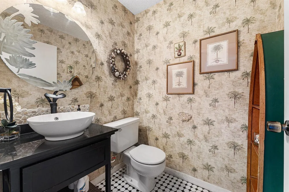 1726 TREEHAVEN COURT Wellington, FL 33414