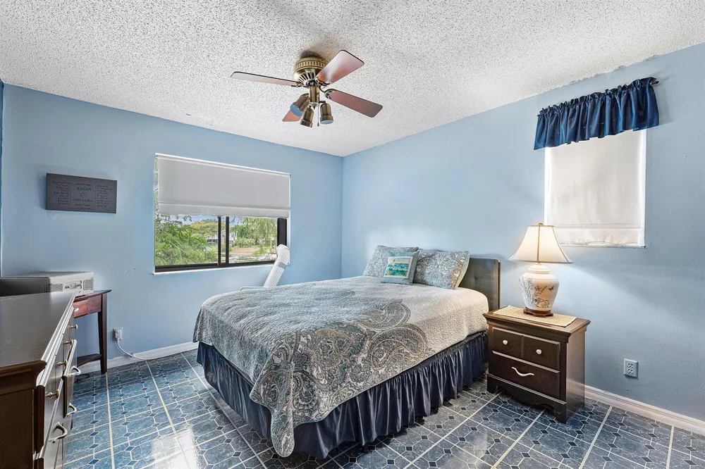 1726 TREEHAVEN COURT Wellington, FL 33414