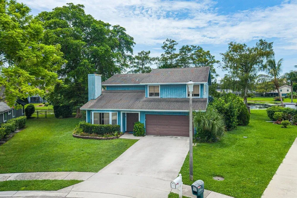 1726 TREEHAVEN COURT Wellington, FL 33414
