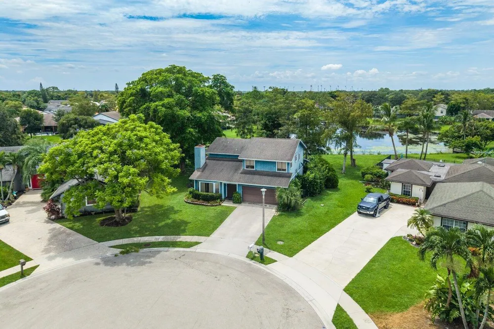 1726 TREEHAVEN COURT Wellington, FL 33414