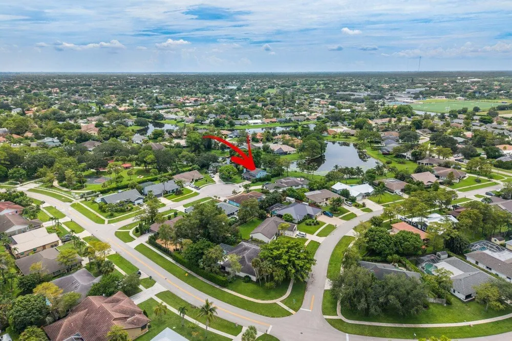 1726 TREEHAVEN COURT Wellington, FL 33414
