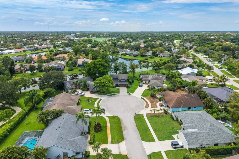 1726 TREEHAVEN COURT Wellington, FL 33414