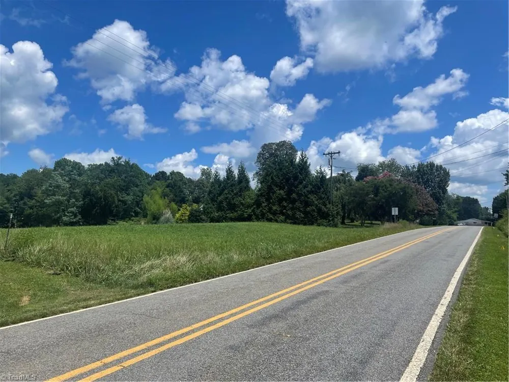 1213 Old Highway 21 State Road, NC 28676
