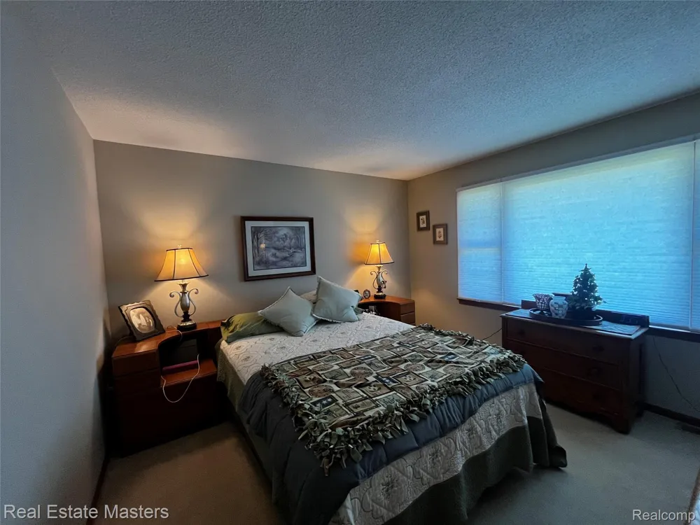 3549 HOLLAND PARK LANE #2 Port Huron City, MI 48060