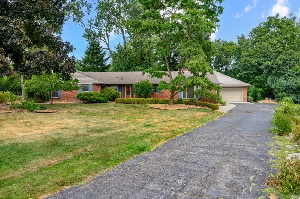 899 Fox Run Bloomfield Hills City, MI 48304