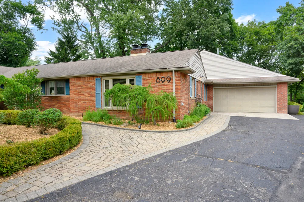 899 Fox Run Bloomfield Hills City, MI 48304