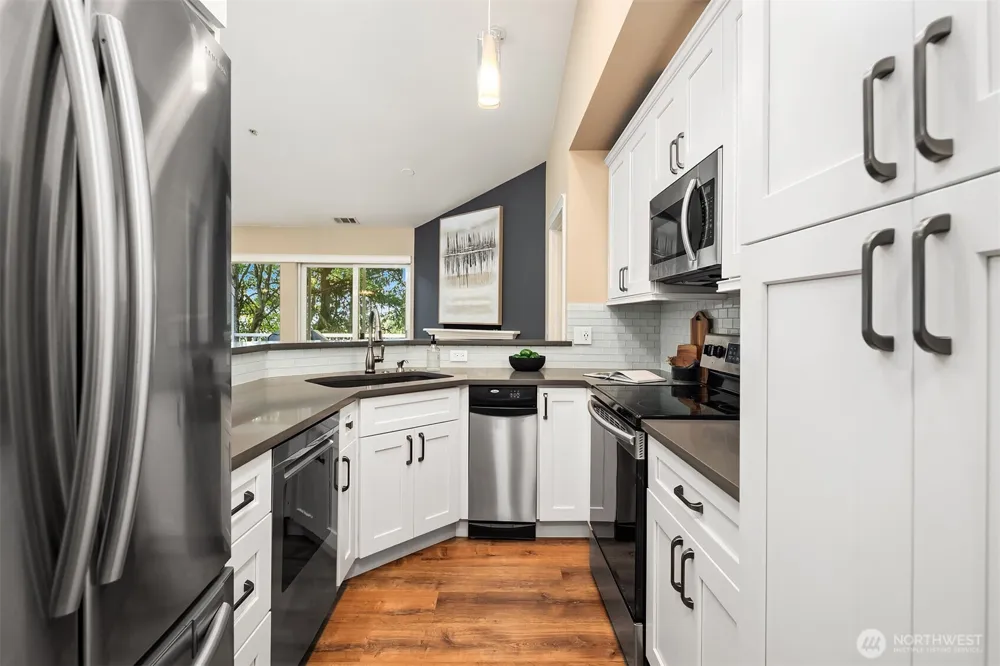 12120 NE 172nd Place #L302 Bothell, WA 98011