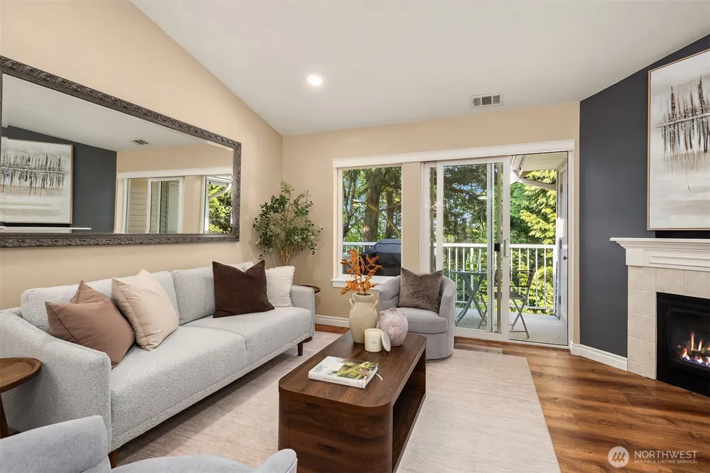 12120 NE 172nd Place #L302 Bothell, WA 98011