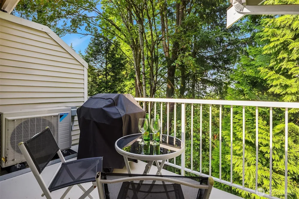 12120 NE 172nd Place #L302 Bothell, WA 98011