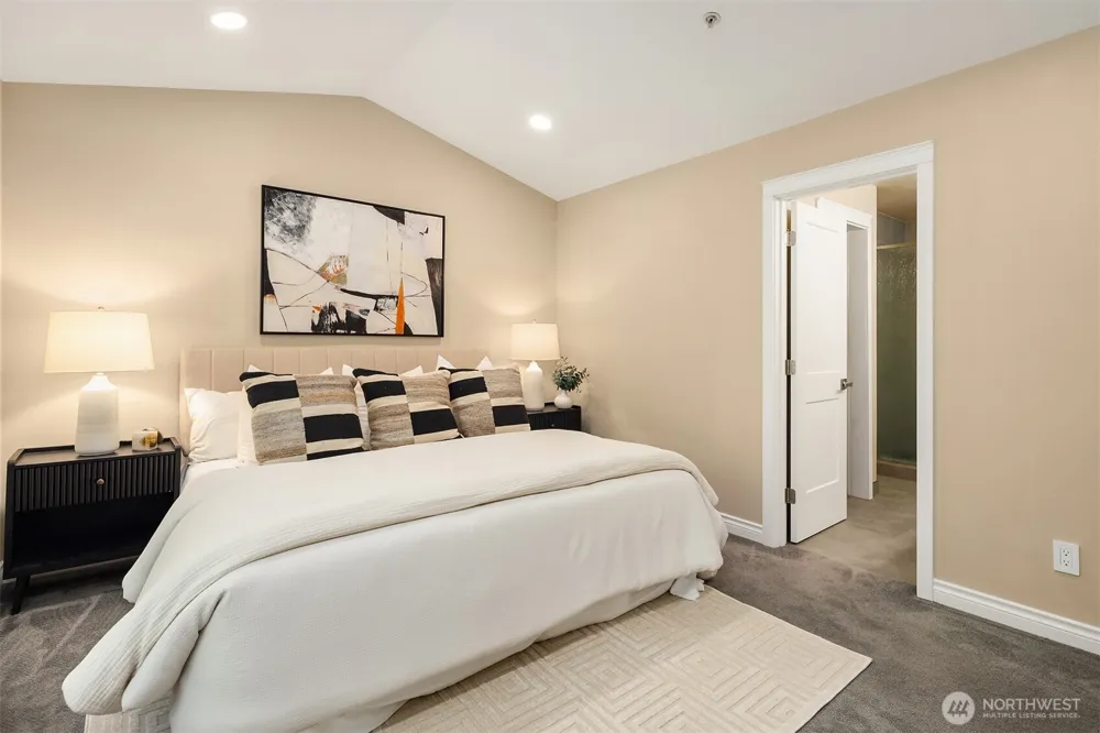 12120 NE 172nd Place #L302 Bothell, WA 98011