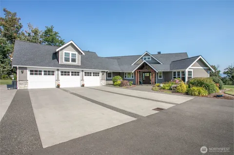 8460 Vahl Drive