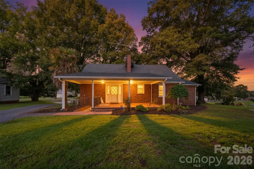 636 NC 16 Highway Taylorsville, NC 28681