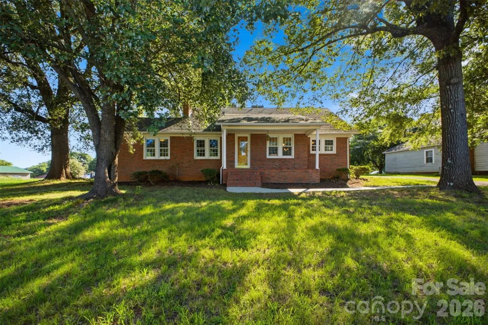 636 NC 16 Highway Taylorsville, NC 28681