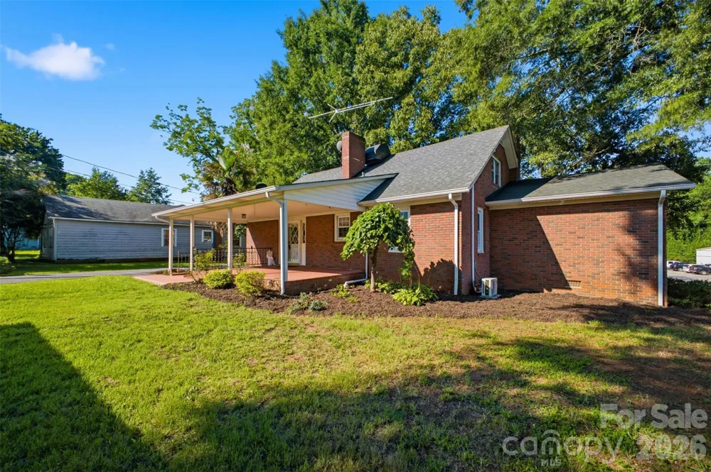 636 NC 16 Highway Taylorsville, NC 28681