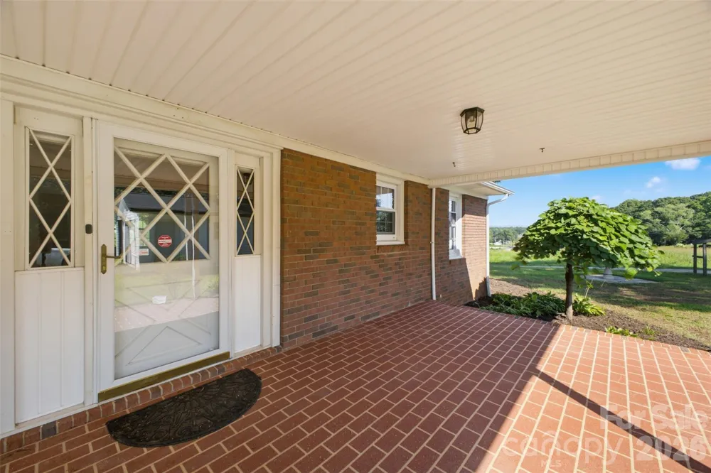636 NC 16 Highway Taylorsville, NC 28681