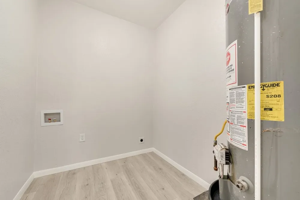 2203 Wesley Street Greenville, TX 75401