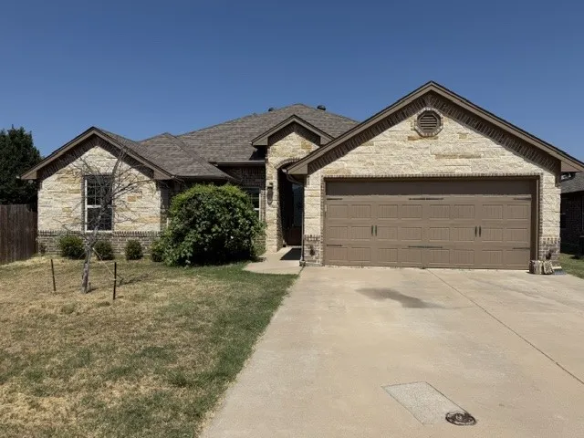 272 Jacinth Lane Granbury, TX 76049