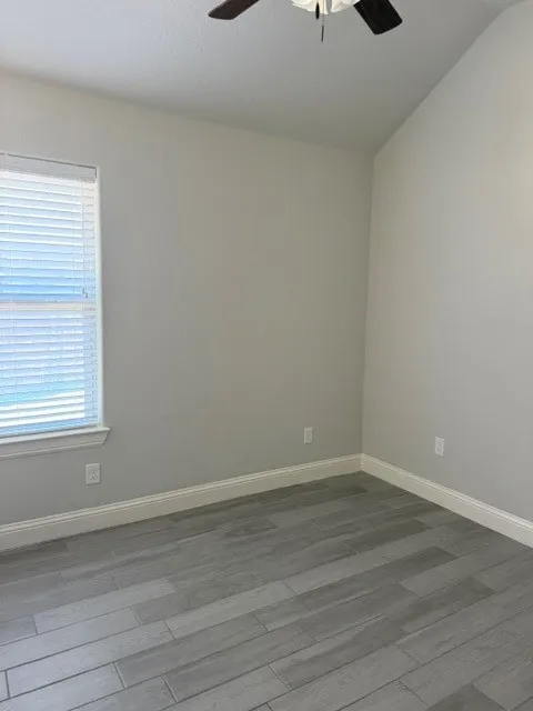 272 Jacinth Lane Granbury, TX 76049