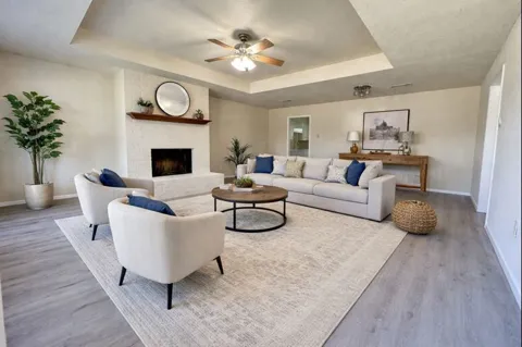 528 Post Oak Lane