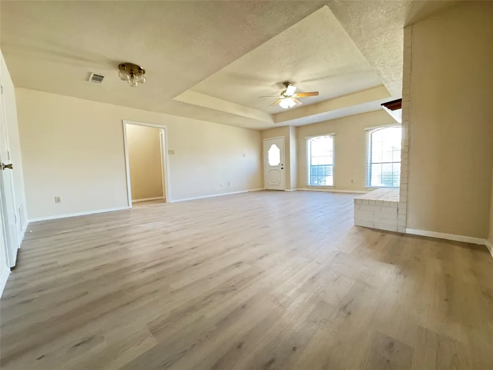 528 Post Oak Lane Allen, TX 75002