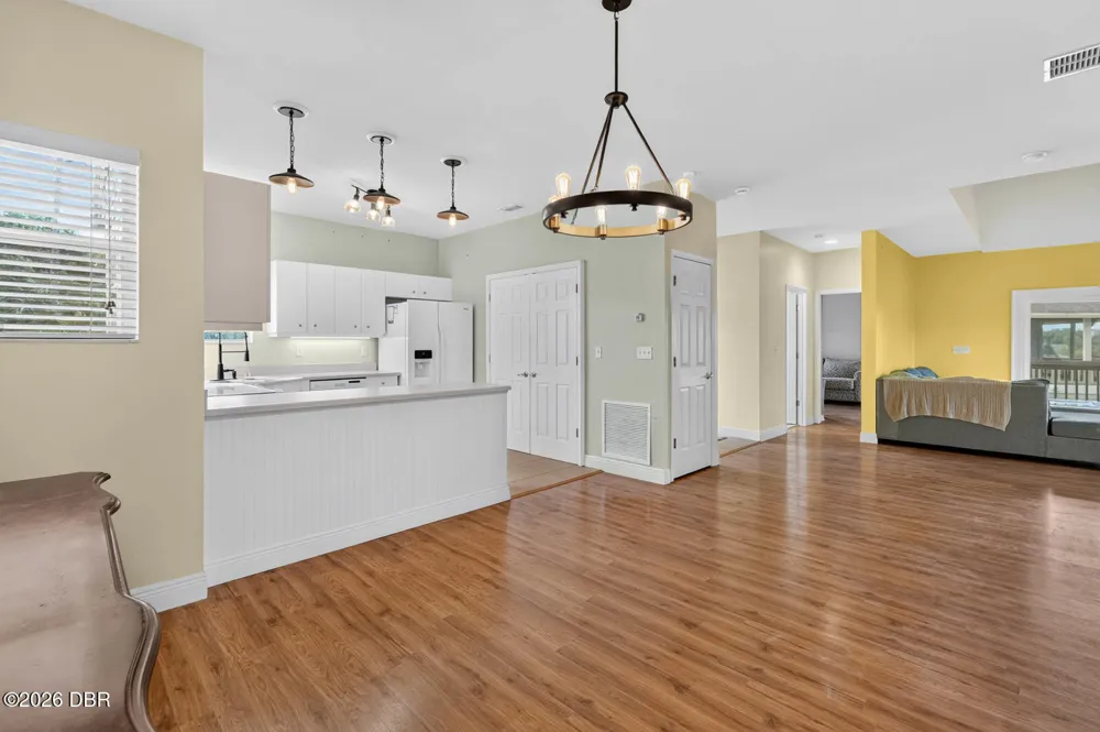 31 Magnolia Drive S Ormond Beach, FL 32174