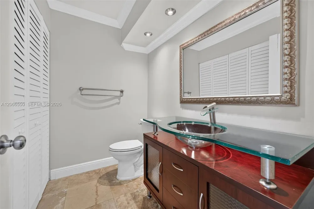 1217 NW 122nd Ter Pembroke Pines, FL 33026