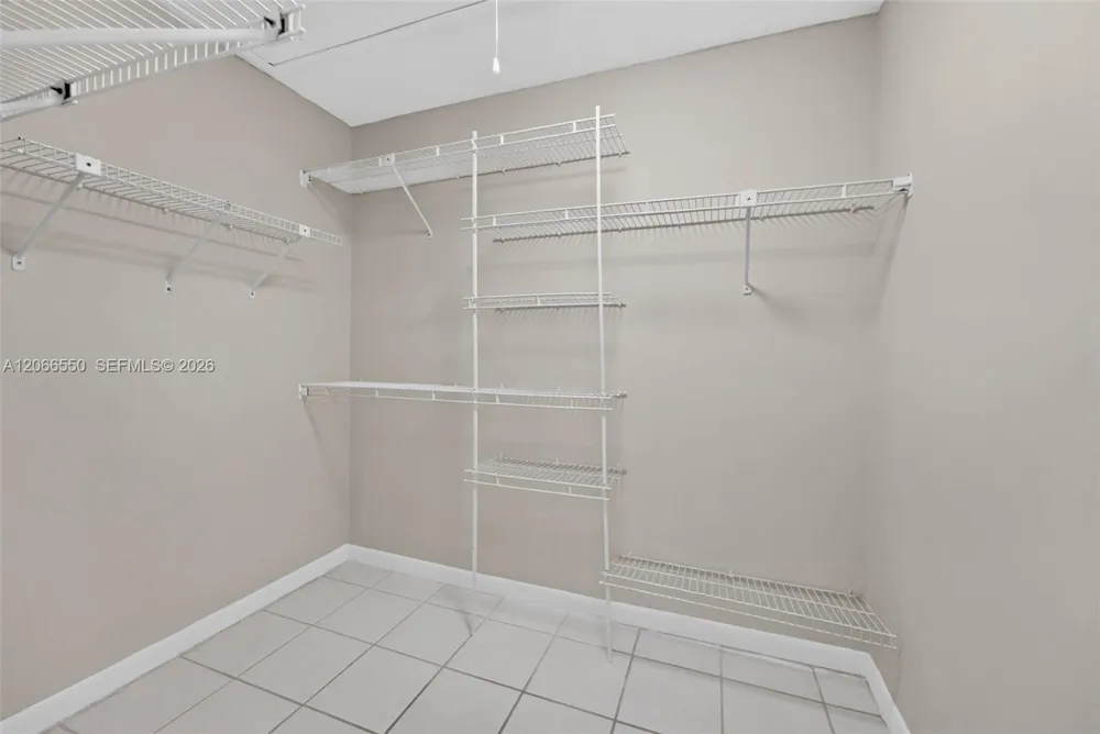 1217 NW 122nd Ter Pembroke Pines, FL 33026