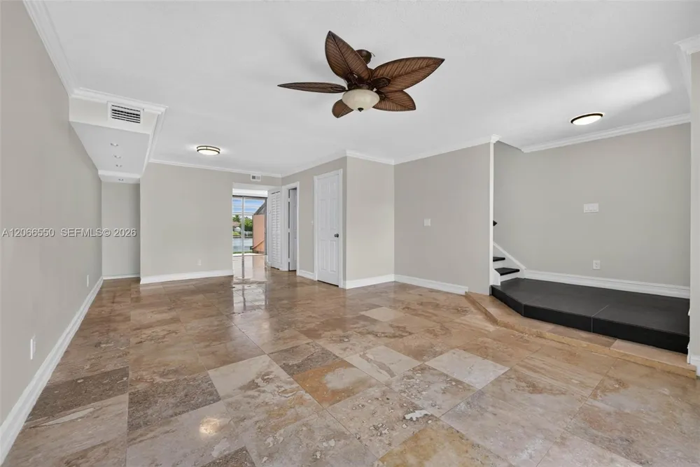 1217 NW 122nd Ter Pembroke Pines, FL 33026
