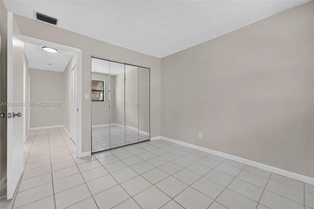 1217 NW 122nd Ter Pembroke Pines, FL 33026
