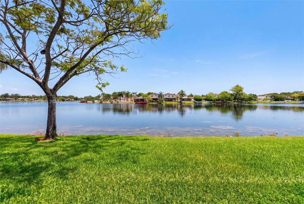 1217 NW 122nd Ter Pembroke Pines, FL 33026