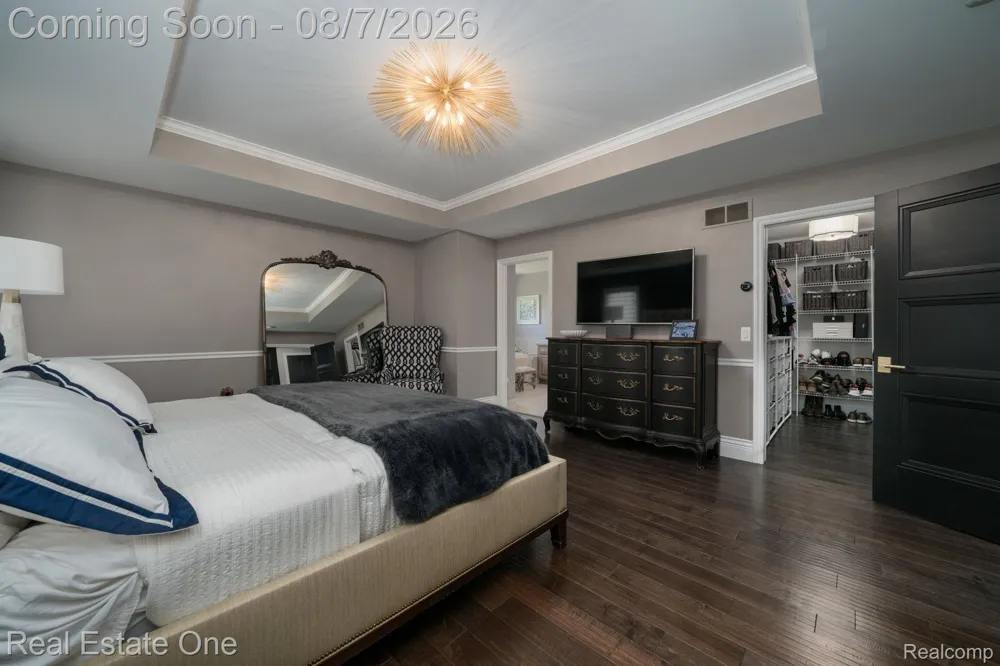 13255 Maple Lawn Drive Shelby Charter Township, MI 48315