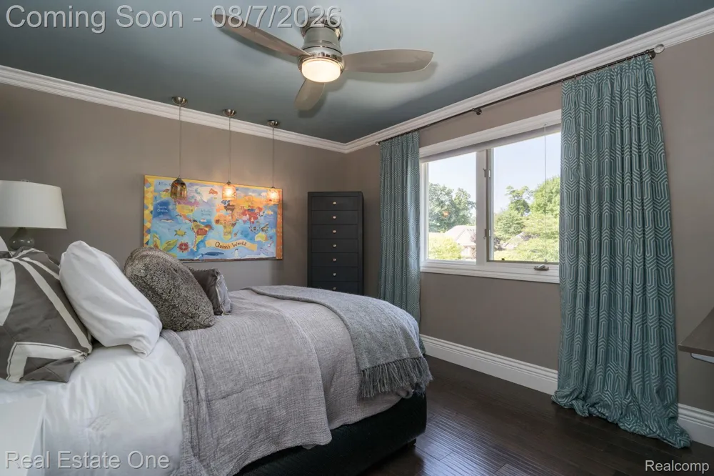 13255 Maple Lawn Drive Shelby Charter Township, MI 48315