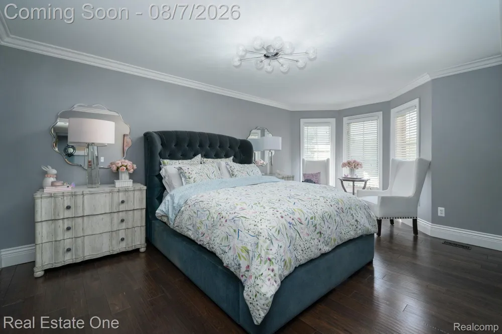 13255 Maple Lawn Drive Shelby Charter Township, MI 48315