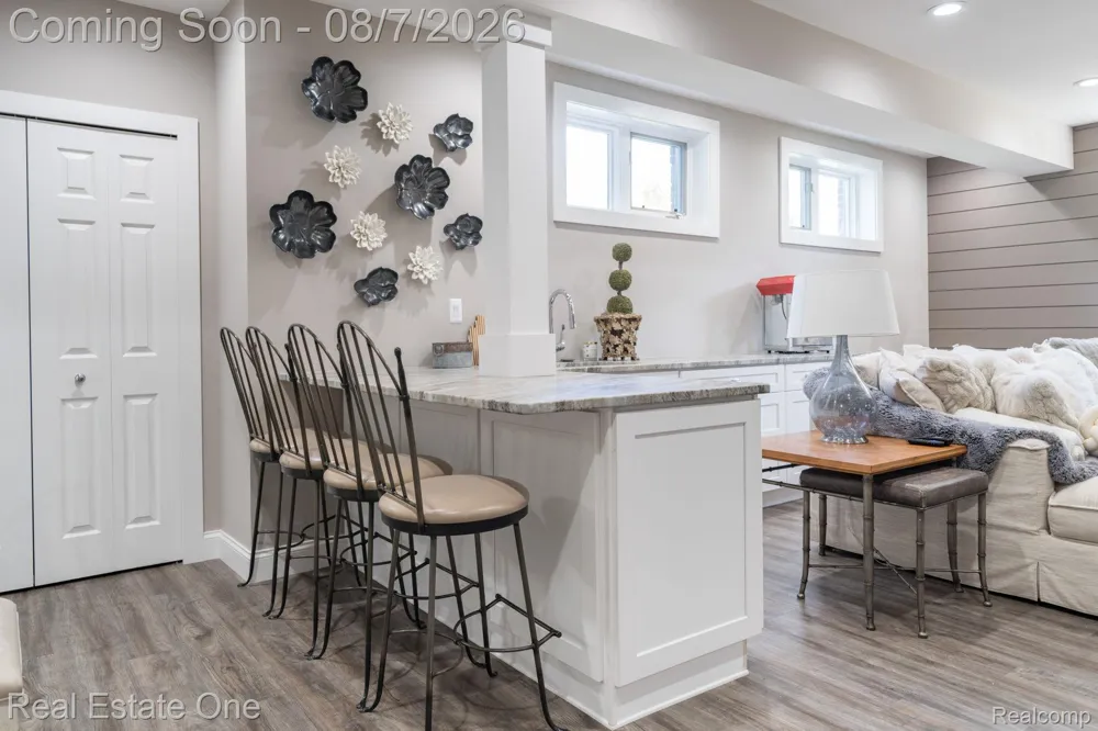 13255 Maple Lawn Drive Shelby Charter Township, MI 48315