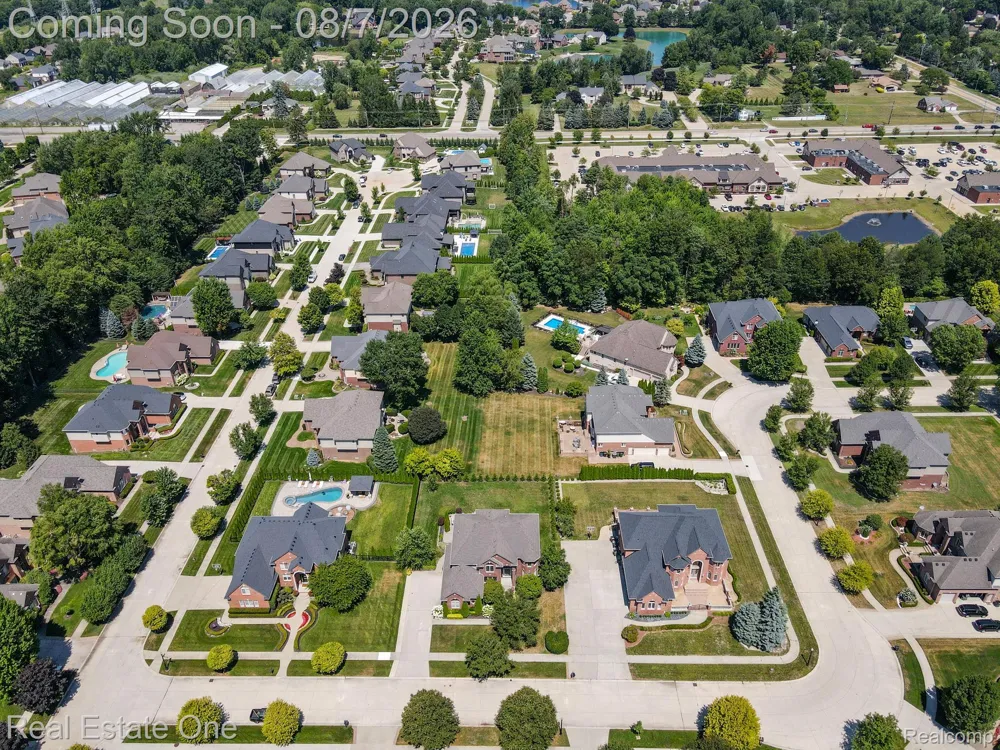 13255 Maple Lawn Drive Shelby Charter Township, MI 48315