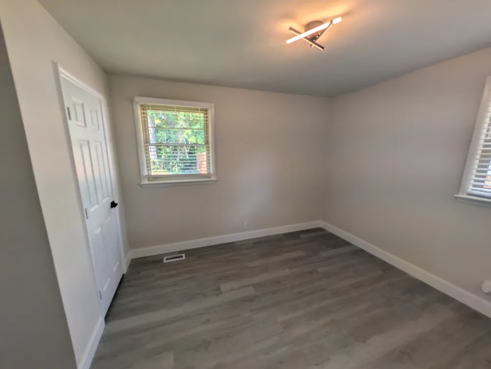 5032 Bonnameade Dr Hermitage, TN 37076