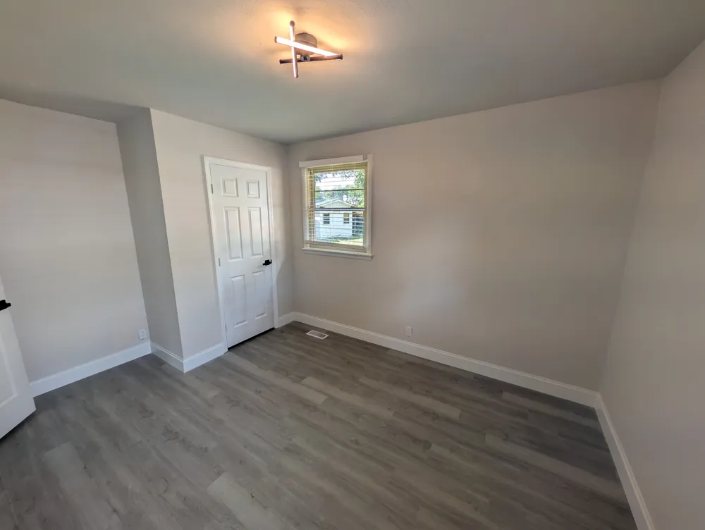 5032 Bonnameade Dr Hermitage, TN 37076