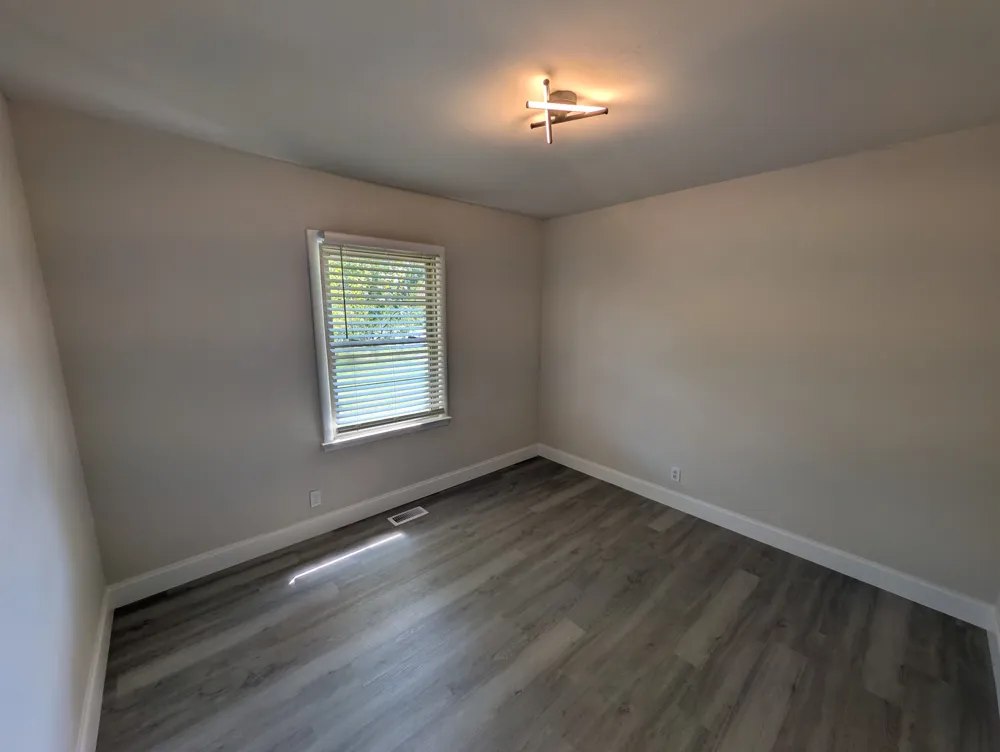 5032 Bonnameade Dr Hermitage, TN 37076