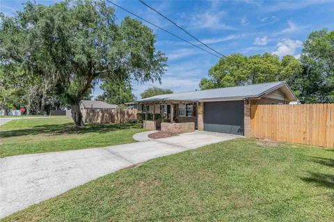 218 MAPLE LANE