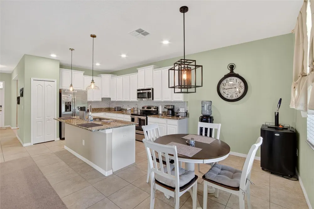 8435 HUNTERS FORK LOOP Ruskin, FL 33573