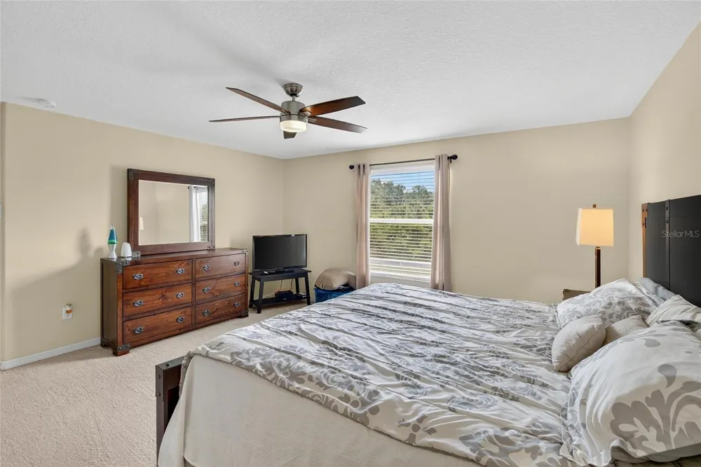 8435 HUNTERS FORK LOOP Ruskin, FL 33573