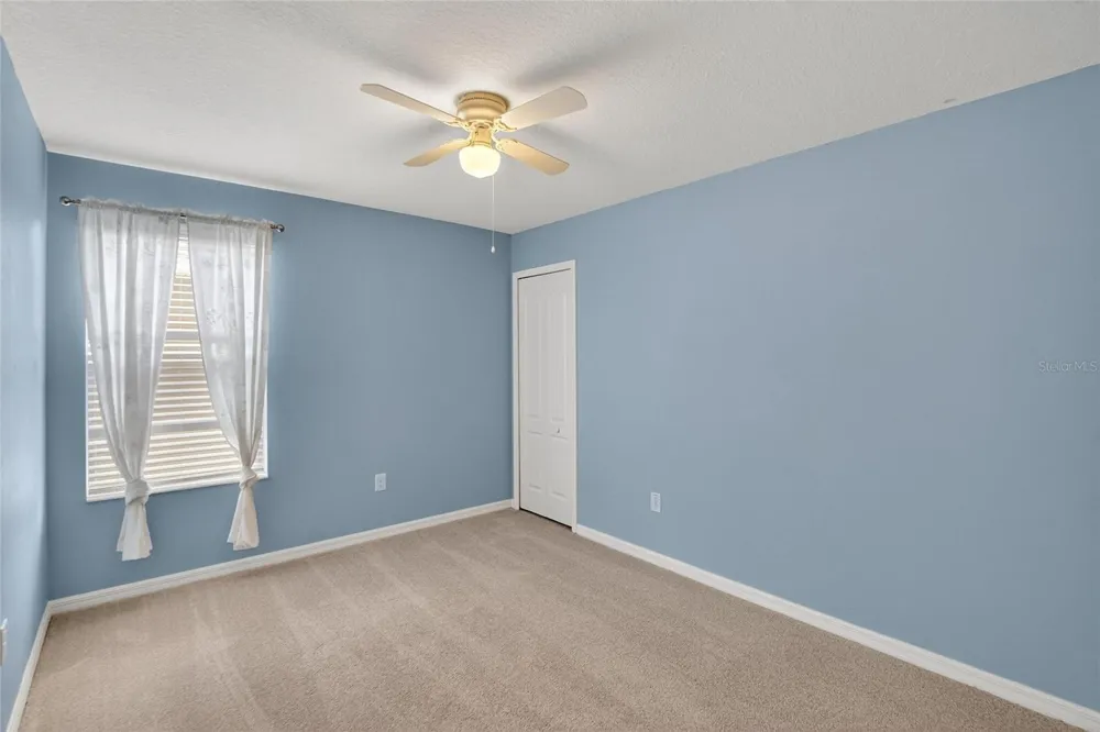 8435 HUNTERS FORK LOOP Ruskin, FL 33573
