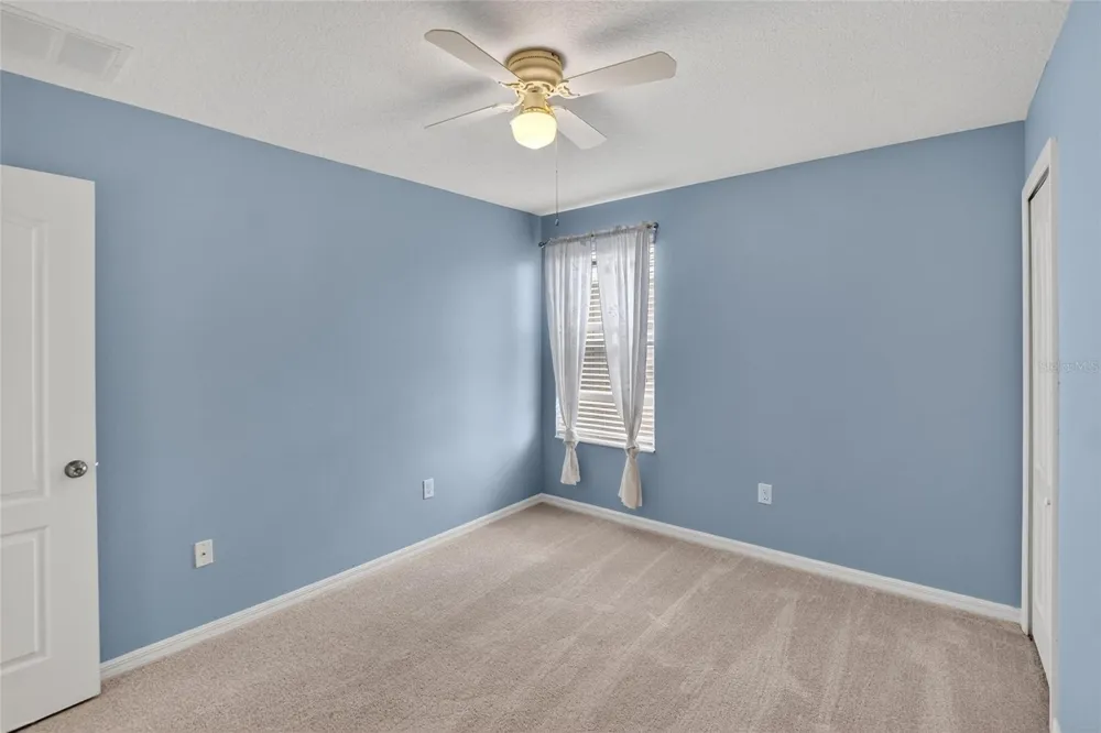 8435 HUNTERS FORK LOOP Ruskin, FL 33573
