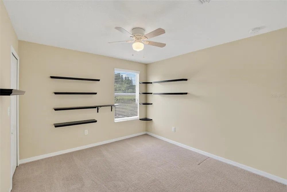 8435 HUNTERS FORK LOOP Ruskin, FL 33573