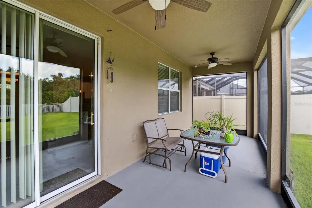 8435 HUNTERS FORK LOOP Ruskin, FL 33573