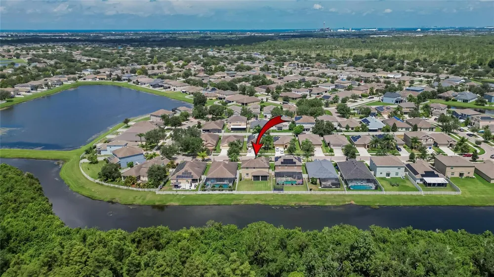 8435 HUNTERS FORK LOOP Ruskin, FL 33573