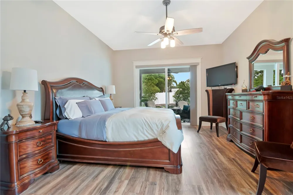 9209 WATERBIRD DRIVE Riverview, FL 33578
