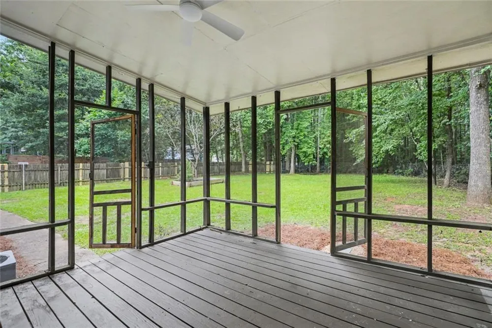 120 Marilyn Court Fayetteville, GA 30214