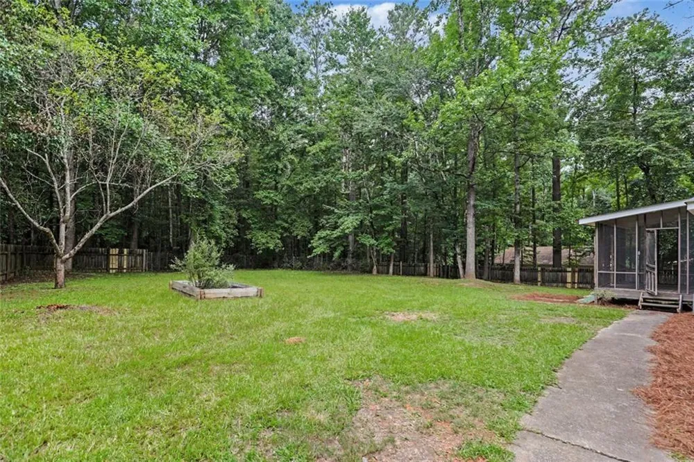 120 Marilyn Court Fayetteville, GA 30214